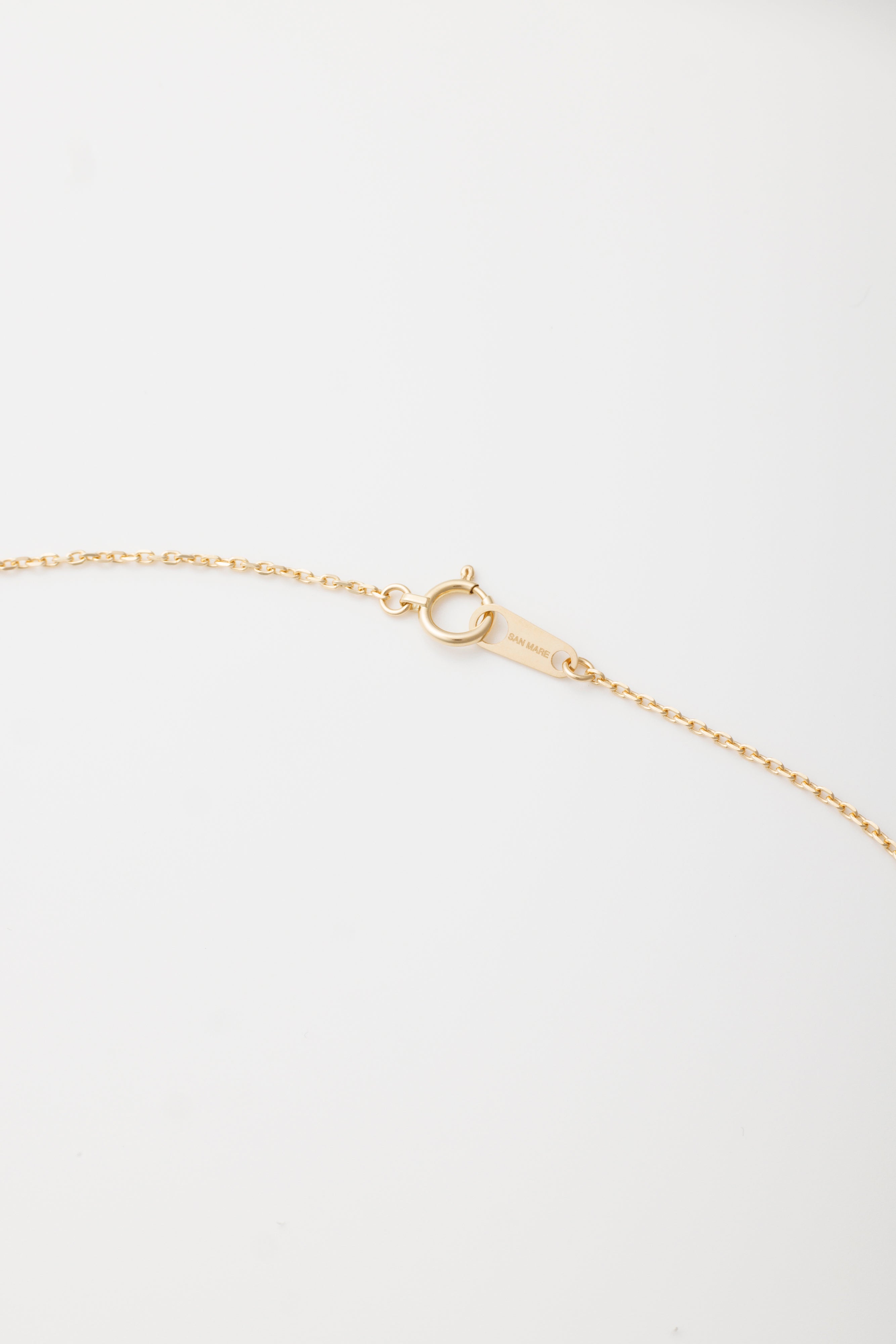 MOM HEART PENDANT